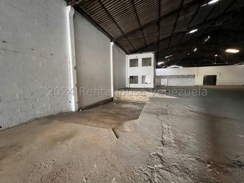 Comercial (Galpon - Deposito) en Venta en La Providencia, Aragua - 17