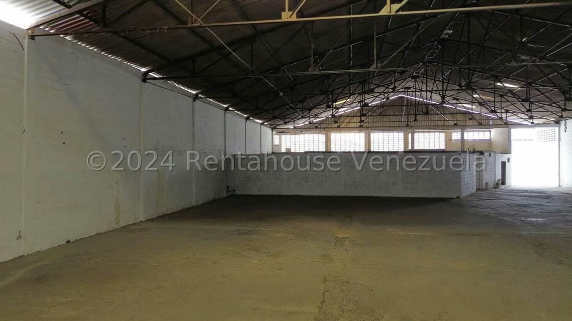 Comercial (Galpon - Deposito) en Venta en La Providencia, Aragua - 36