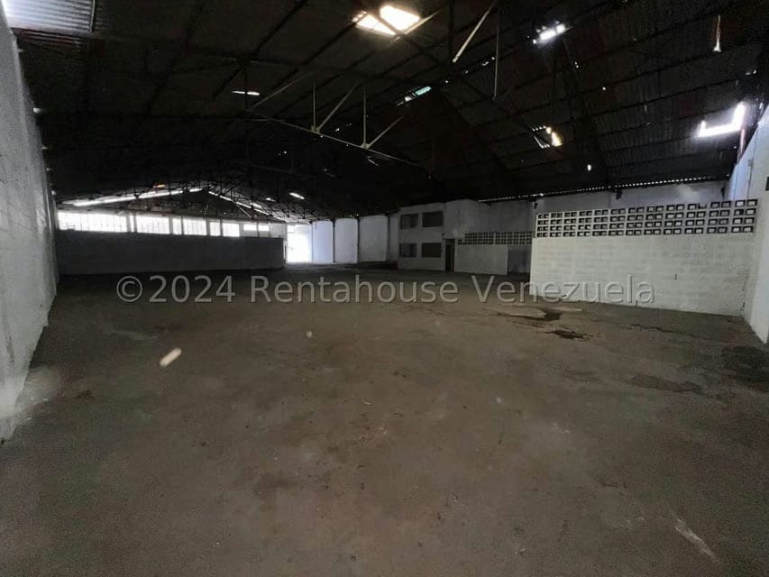 Comercial (Galpon - Deposito) en Venta en La Providencia, Aragua - 55