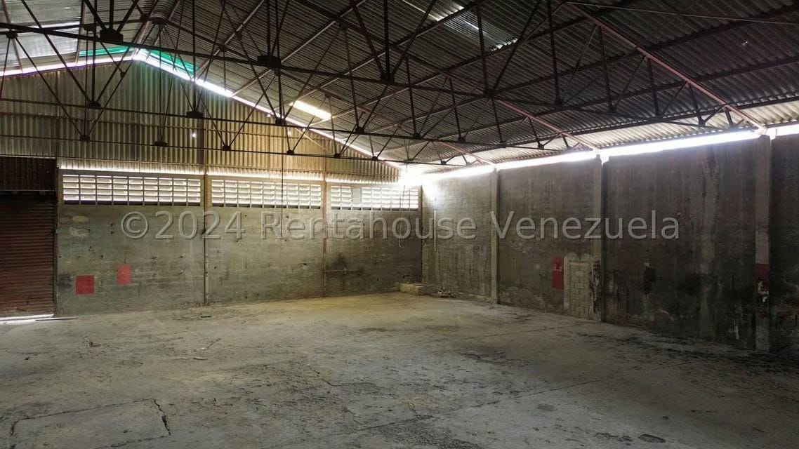 Comercial (Galpon - Deposito) en Venta en La Providencia, Aragua - 62