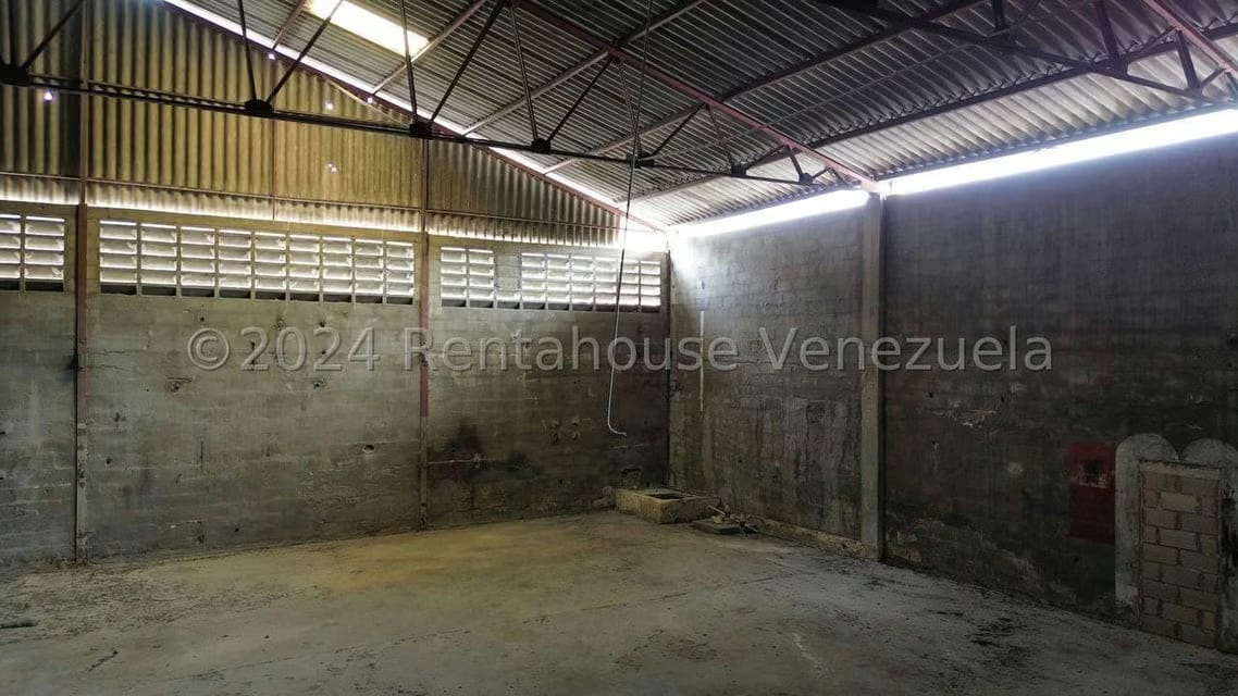Comercial (Galpon - Deposito) en Venta en La Providencia, Aragua - 63