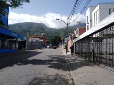 ¿ESTÁS BUSCANDO UNA CASA COMERCIAL EN LA FLORIDA PARA TU NEGOCIO? - 3