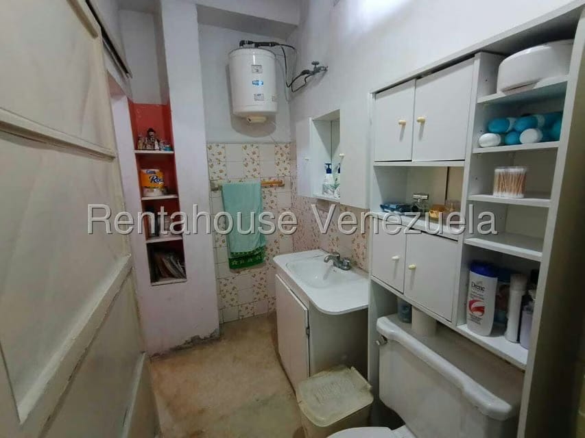 Casa (1 Nivel) en Venta en Parroquia Concepcion, Lara - 14