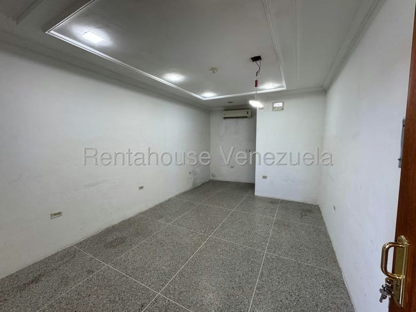 Comercial (Local Comercial) en Alquiler en Centro, Portuguesa - 2