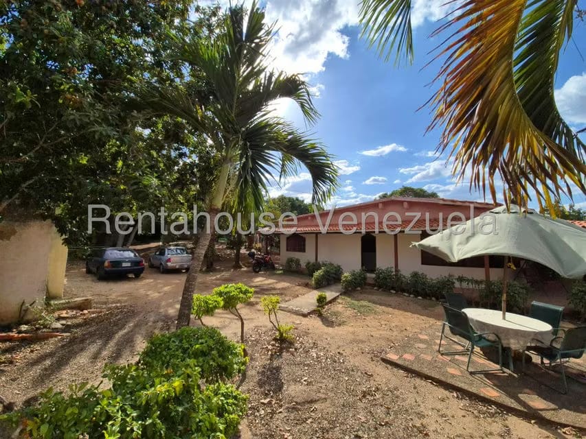 Casa (1 Nivel) en Venta en Agua Viva, Lara - 33