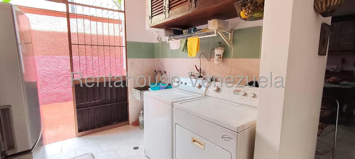 Casa (Multipes Niveles) en Venta en Colinas del Tamanaco, Distrito Metropolitano - 17