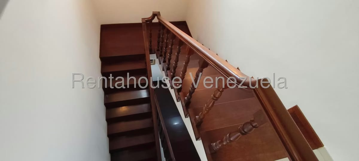 Casa (Multipes Niveles) en Venta en Colinas del Tamanaco, Distrito Metropolitano - 25