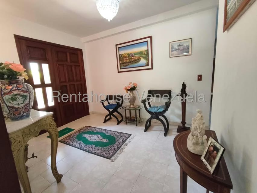 Casa (Multipes Niveles) en Venta en Colinas del Tamanaco, Distrito Metropolitano - 4