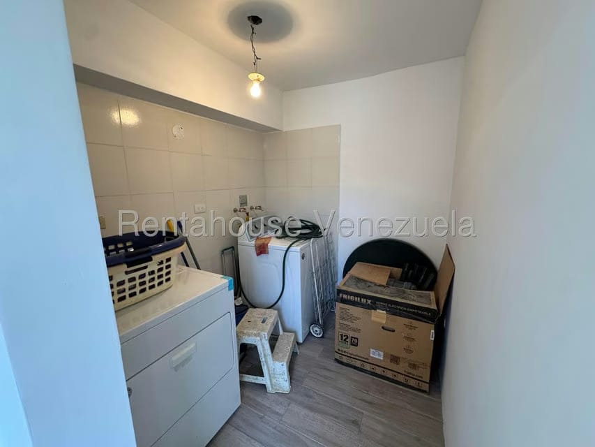 Apartamento (1 Nivel) en Venta en La Urbina, Distrito Metropolitano - 20