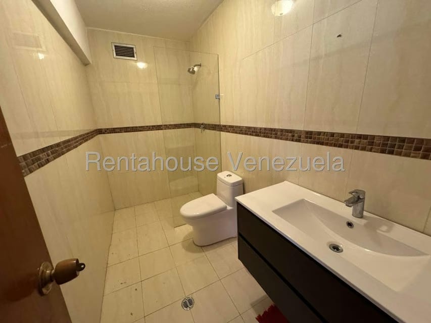 Apartamento (1 Nivel) en Venta en La Urbina, Distrito Metropolitano - 30