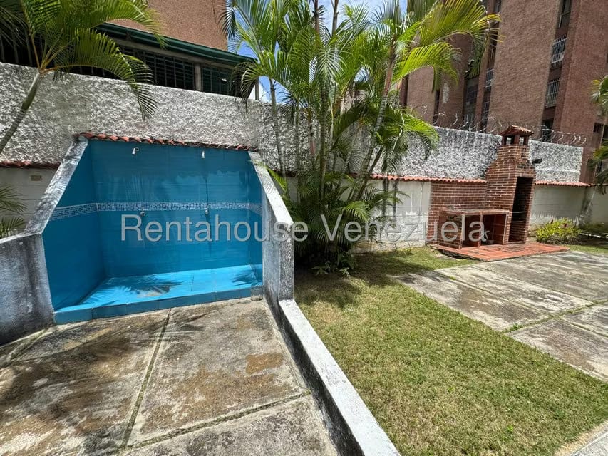Apartamento (1 Nivel) en Venta en La Urbina, Distrito Metropolitano - 40