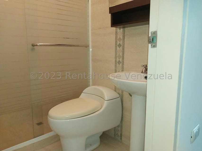Townhouse (Duplex) en Venta en Puerto Encantado, Miranda - 26