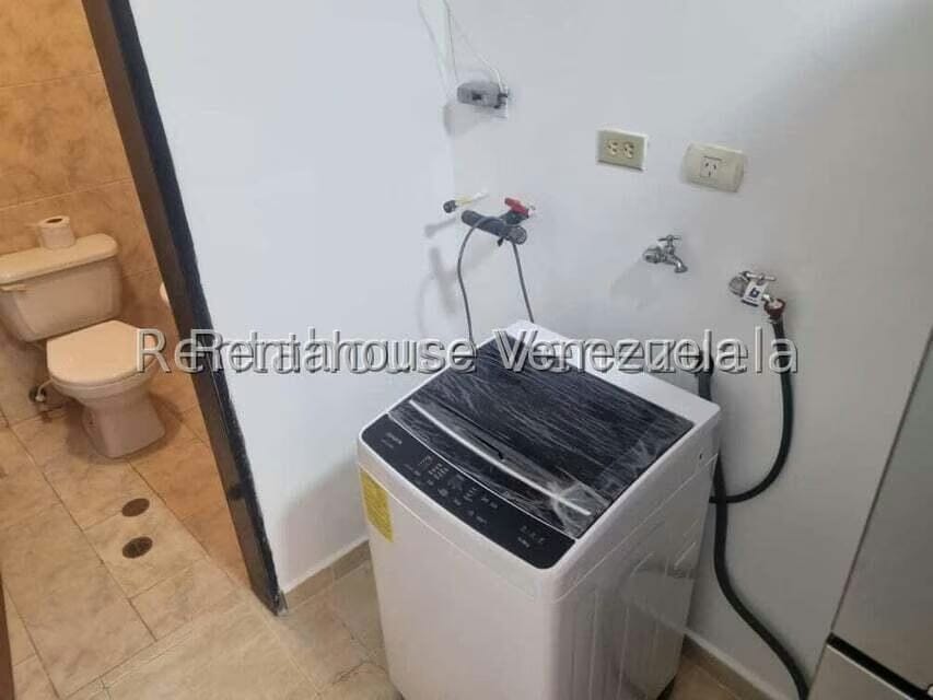 Apartamento (1 Nivel) en Alquiler en Agua Blanca, Carabobo - 13