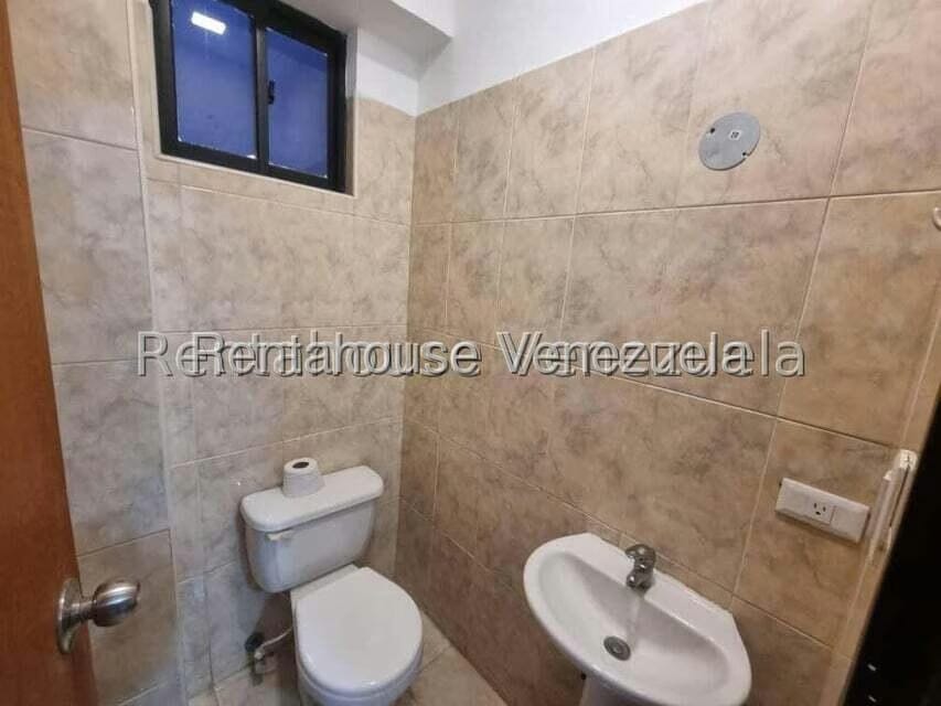 Apartamento (1 Nivel) en Alquiler en Agua Blanca, Carabobo - 9