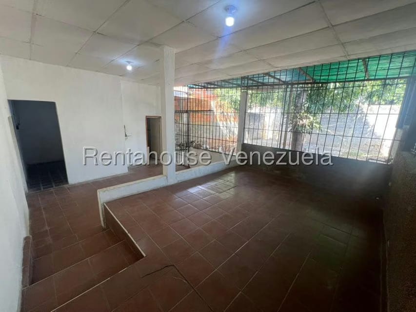 Casa (1 Nivel) en Venta en Centro, Lara - 2