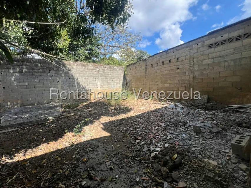 Casa (1 Nivel) en Venta en Centro, Lara - 17