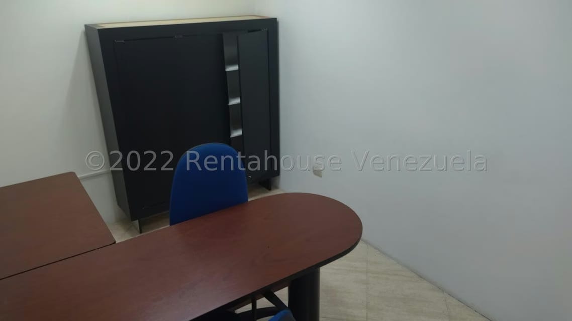 Comercial (Local Comercial) en Alquiler en Macaracuay, Distrito Metropolitano - 11