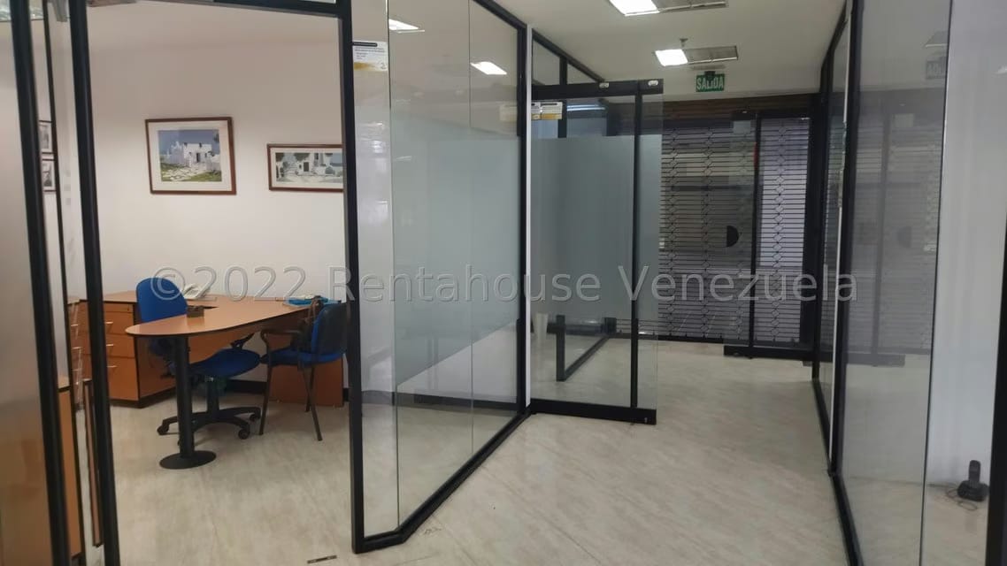 Comercial (Local Comercial) en Alquiler en Macaracuay, Distrito Metropolitano - 12