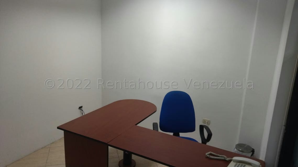 Comercial (Local Comercial) en Alquiler en Macaracuay, Distrito Metropolitano - 17