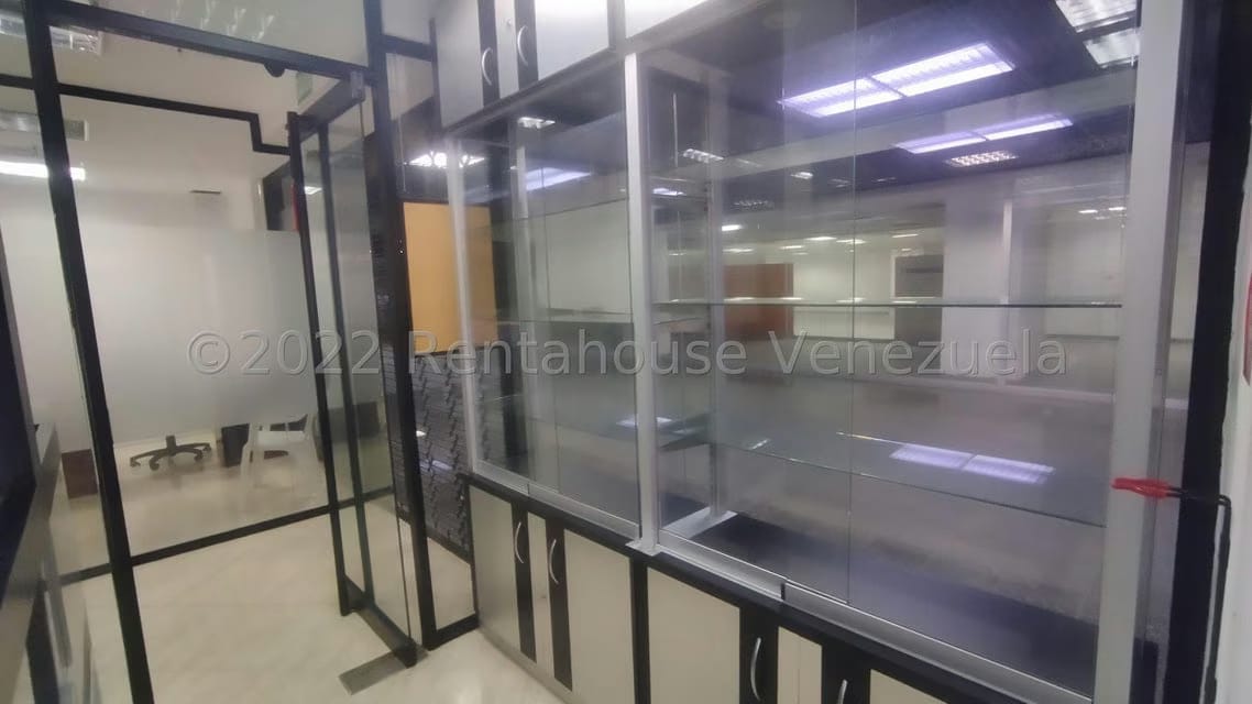 Comercial (Local Comercial) en Alquiler en Macaracuay, Distrito Metropolitano - 20