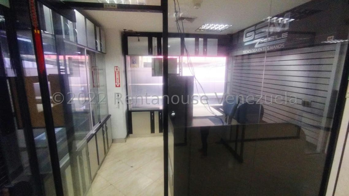 Comercial (Local Comercial) en Alquiler en Macaracuay, Distrito Metropolitano - 23