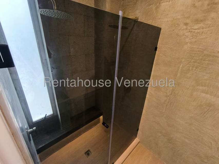 Apartamento (Duplex) en Venta en Villa Nueva Hatillo, Distrito Metropolitano - 36