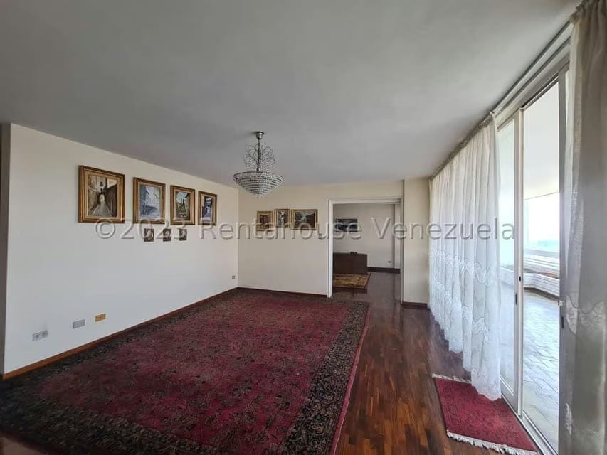 Apartamento (1 Nivel) en Venta en Colinas de Los Caobos, Distrito Metropolitano - 2