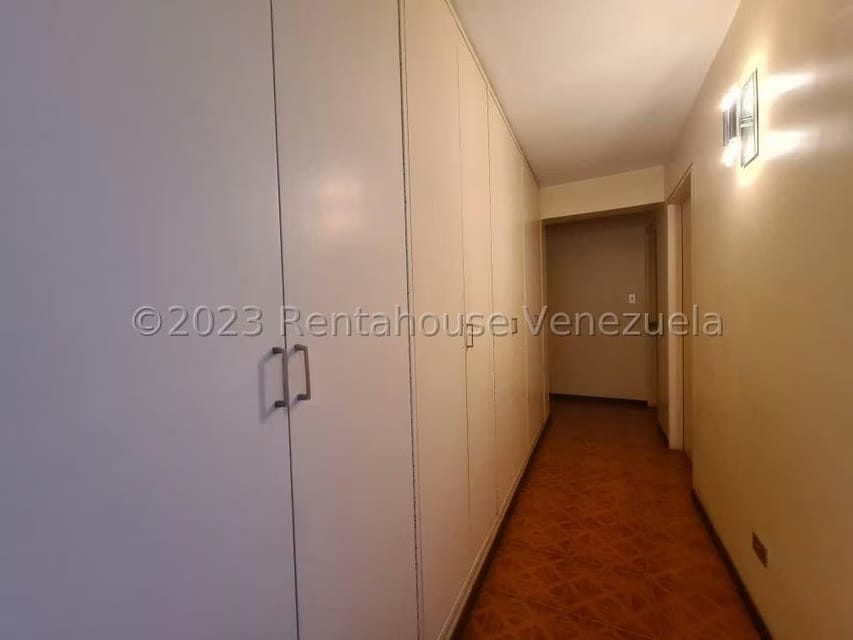 Apartamento (1 Nivel) en Venta en Colinas de Los Caobos, Distrito Metropolitano - 38