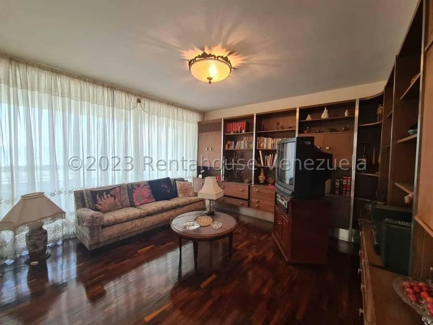 Apartamento (1 Nivel) en Venta en Colinas de Los Caobos, Distrito Metropolitano - 8