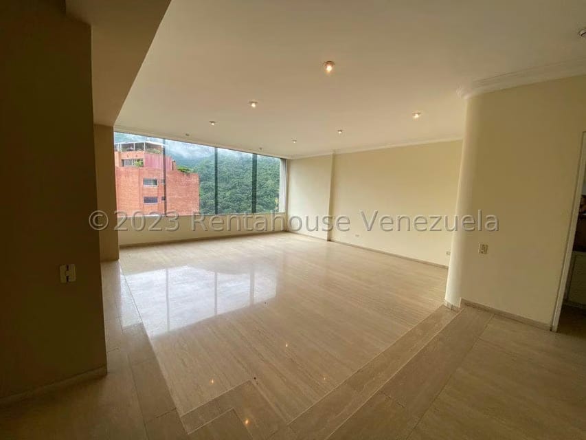 Apartamento (Duplex) en Venta en Miranda, Distrito Metropolitano - 3