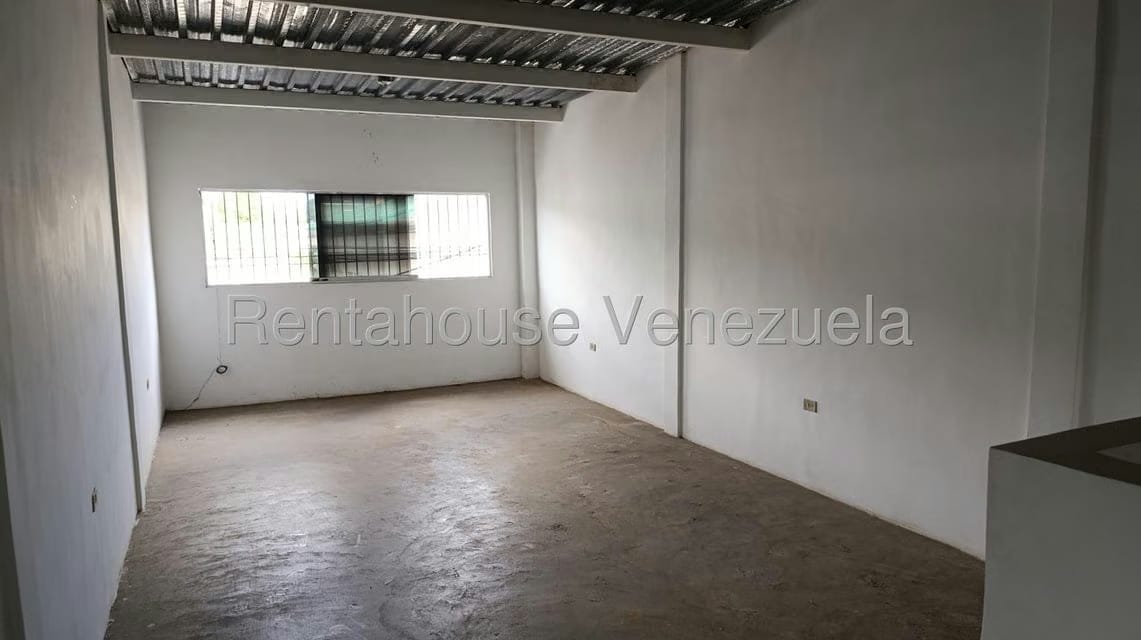 Comercial (Local Comercial) en Alquiler en La Candelaria, Carabobo - 12