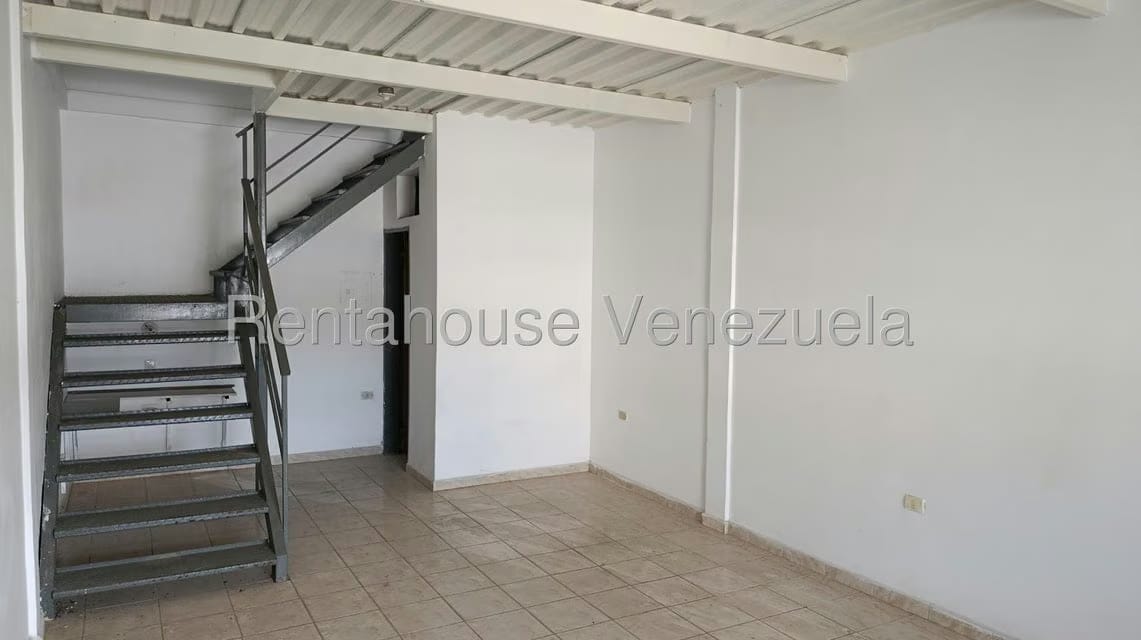 Comercial (Local Comercial) en Alquiler en La Candelaria, Carabobo - 10