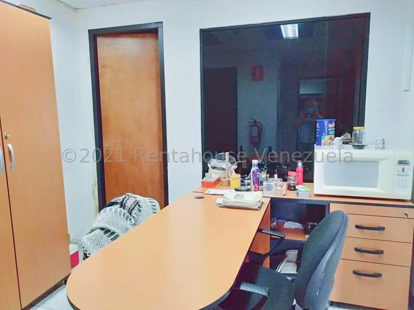Comercial (Galpon - Deposito) en Venta en La Yaguara, Distrito Metropolitano - 21