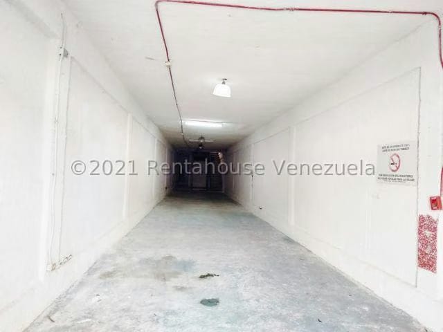 Comercial (Galpon - Deposito) en Venta en La Yaguara, Distrito Metropolitano - 34
