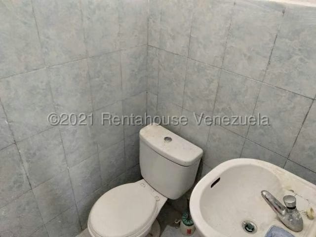 Comercial (Galpon - Deposito) en Venta en La Yaguara, Distrito Metropolitano - 43