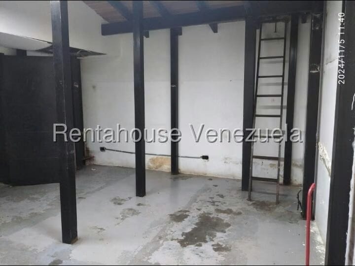Comercial (Local Comercial) en Alquiler en El Hatillo, Distrito Metropolitano - 8