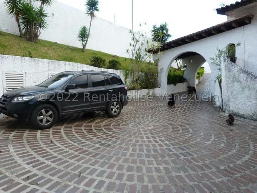 Casa (Multipes Niveles) en Venta en La Lagunita Country Club, Distrito Metropolitano - 2