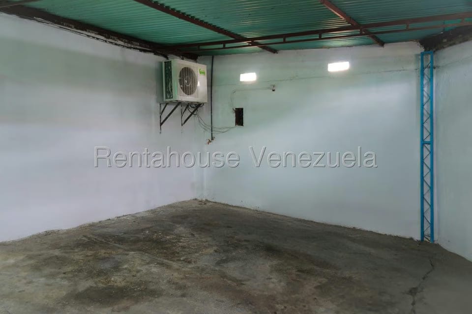 Comercial (Local Comercial) en Alquiler en Zona Este, Lara - 12