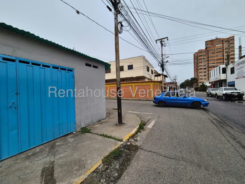 Comercial (Local Comercial) en Alquiler en Zona Este, Lara - 15