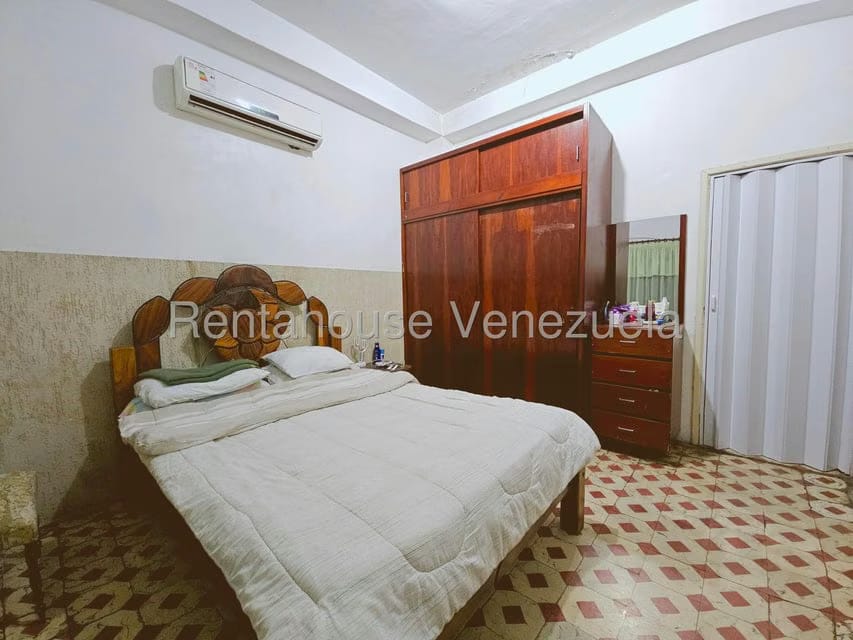 Casa (Colonial) en Venta en Centro Palo Negro, Aragua - 22