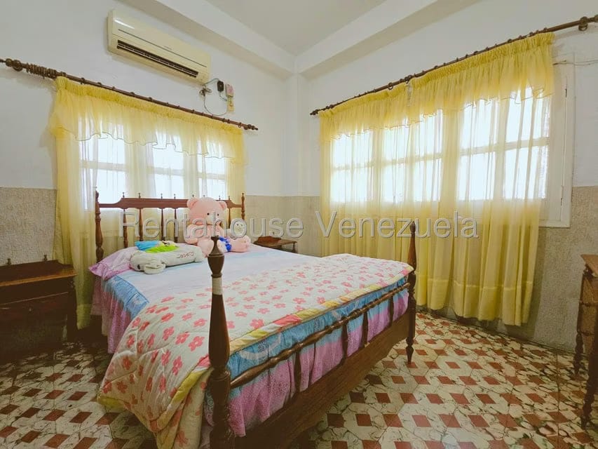 Casa (Colonial) en Venta en Centro Palo Negro, Aragua - 24