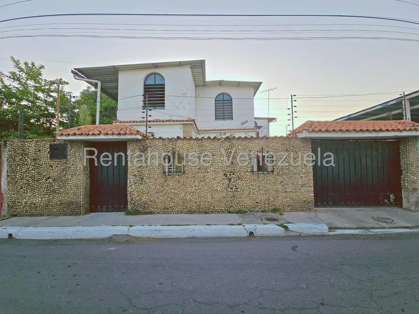 Casa (Colonial) en Venta en Centro Palo Negro, Aragua - 4