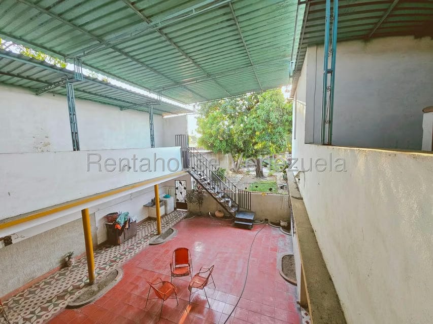 Casa (Colonial) en Venta en Centro Palo Negro, Aragua - 35