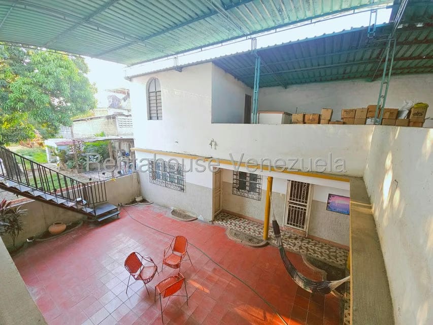 Casa (Colonial) en Venta en Centro Palo Negro, Aragua - 36