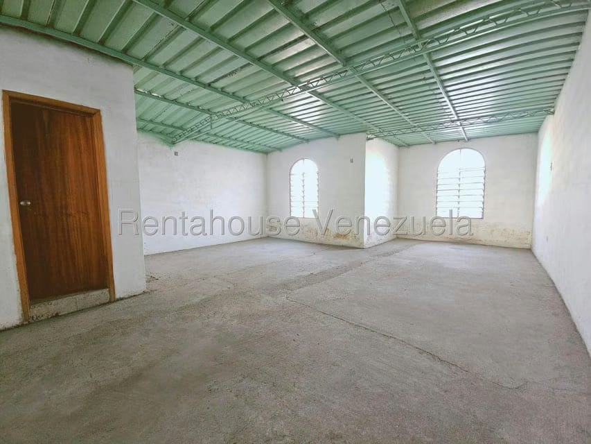 Casa (Colonial) en Venta en Centro Palo Negro, Aragua - 39
