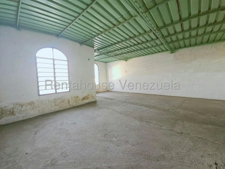 Casa (Colonial) en Venta en Centro Palo Negro, Aragua - 41