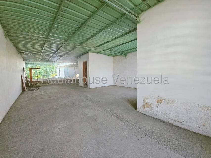 Casa (Colonial) en Venta en Centro Palo Negro, Aragua - 43