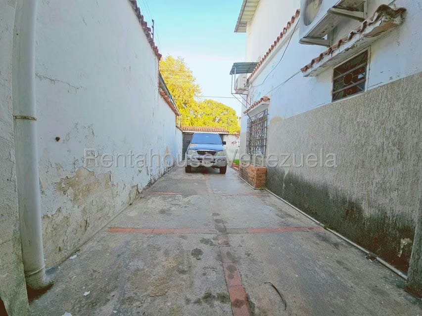 Casa (Colonial) en Venta en Centro Palo Negro, Aragua - 45