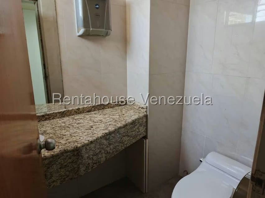 Comercial (Local Comercial) en Alquiler en 5 de Julio, Zulia - 11