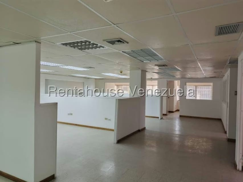 Comercial (Local Comercial) en Alquiler en 5 de Julio, Zulia - 15
